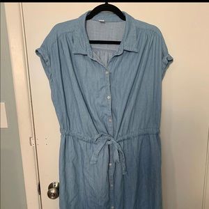 Plus size chambray tie waist dress